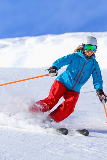 Fun snow package in Manali at Solang valley | 40% Off